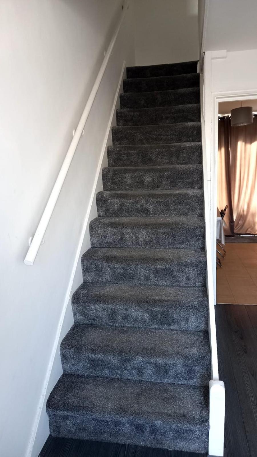 Homestay Byron View House R6