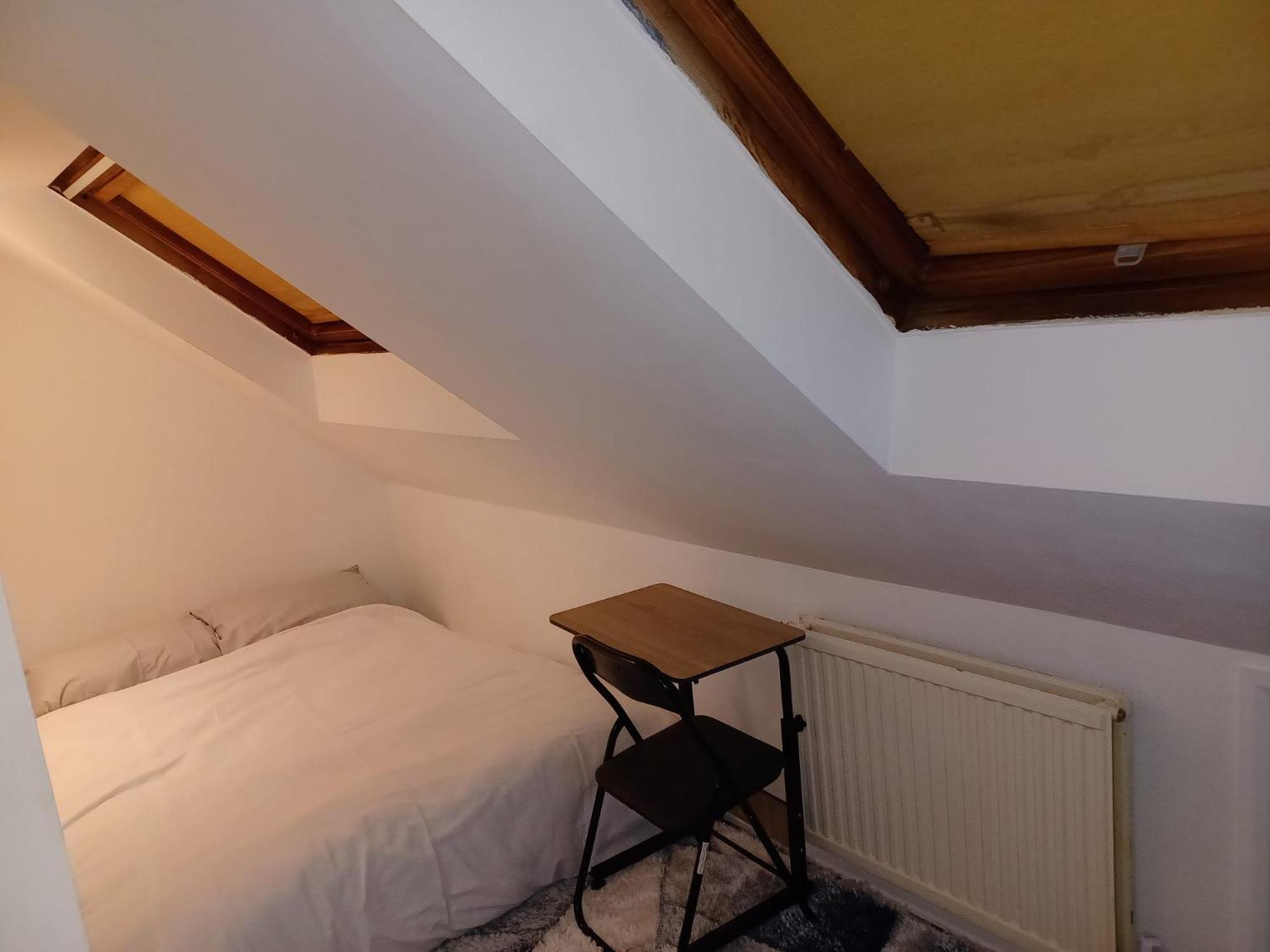 Byron View House R6 Homestay *
