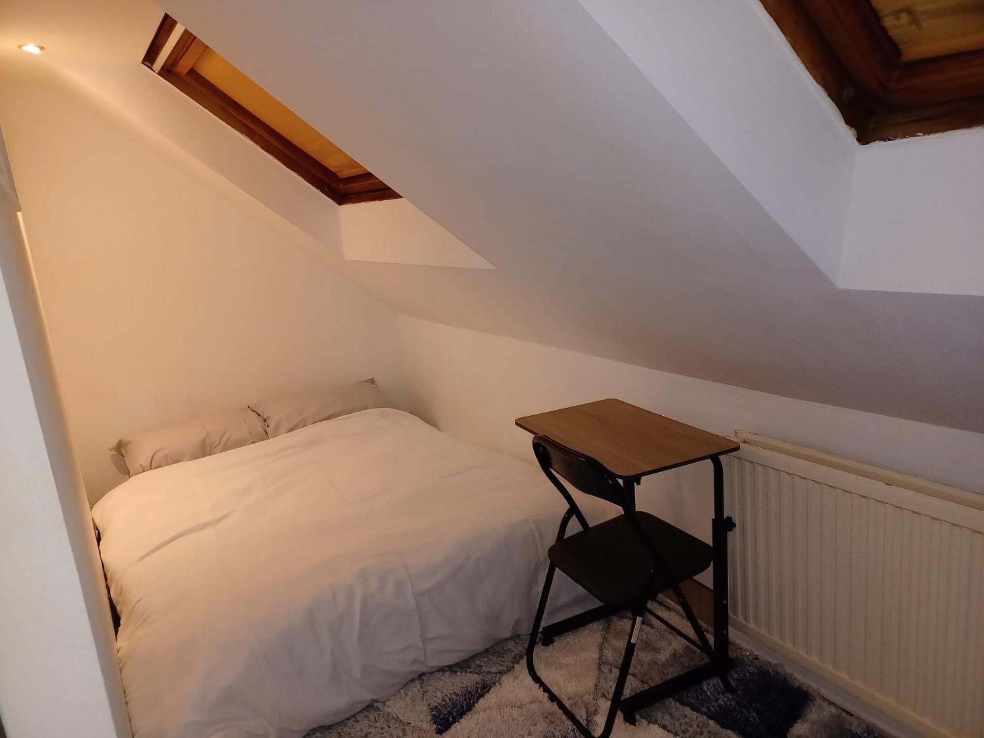 Homestay Byron View House R6 *